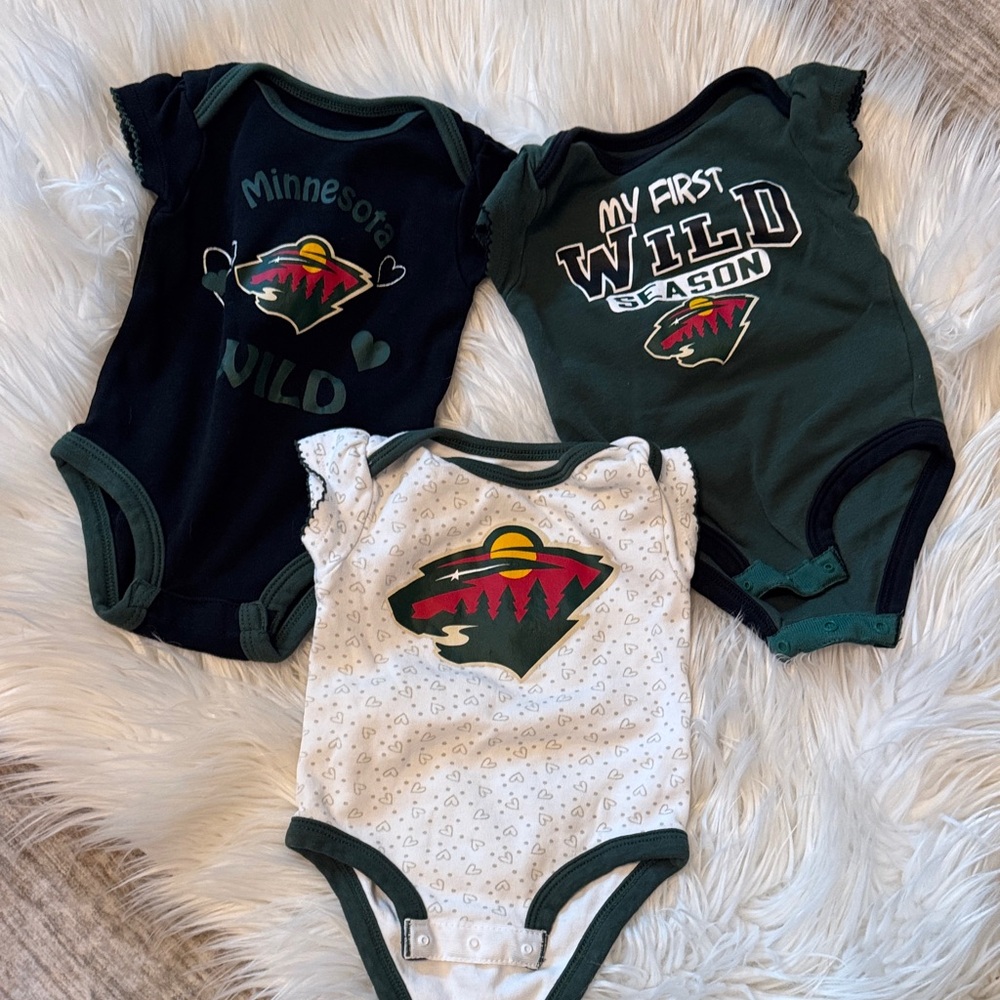 Minnesota Wild Baby Bodysuit Set - Black, Green, and White